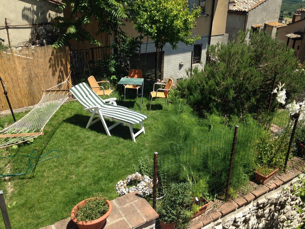 B&B Porchiano Del Monte Amelia Exterior foto
